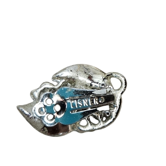 Lisner Vintage Leaves and Berries Brushed Metal Clip On Earrings - Picture 7 of 8